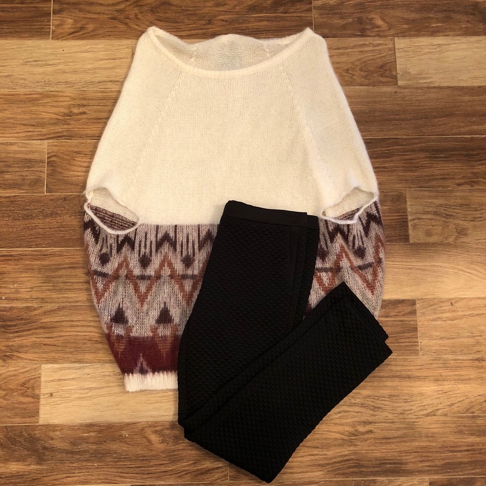 🆕 with Tags Siste’s Cream Aztec Pattern Poncho